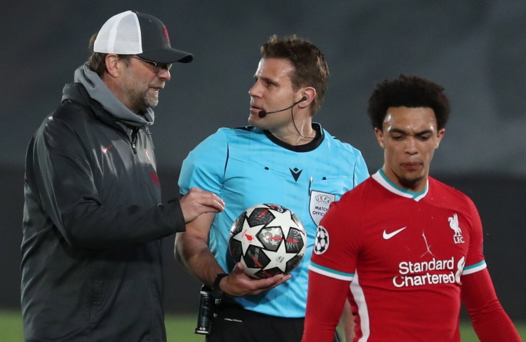 旧将：尤文重建必须倚重本土球员 必须尽快重新评估DV9并给他信心